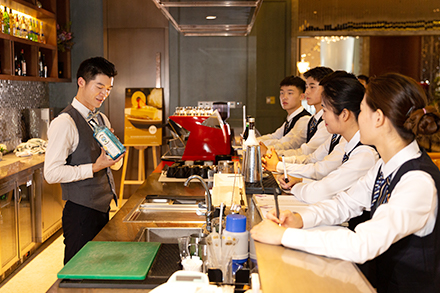 ��Ʒ���ư�